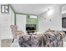 530-532 CAMPBELL AVENUE - 27