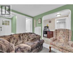 530-532 CAMPBELL AVENUE - 29