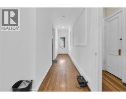 530-532 CAMPBELL AVENUE - 9