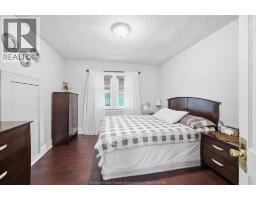 908 OAK STREET - 14