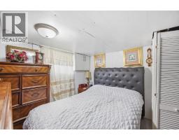 908 OAK STREET - 19
