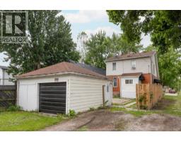 908 OAK STREET - 24