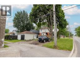 908 OAK STREET - 26