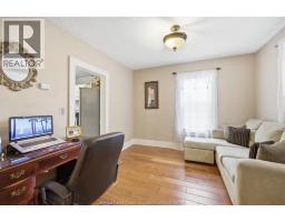 908 OAK STREET - 9