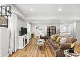 48 KINGSBRIDGE - 23