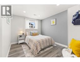 48 KINGSBRIDGE - 24