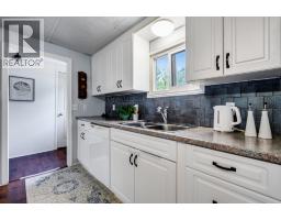 1608 Tilton LINE - 8