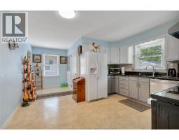 46 GRACE AVENUE - 7