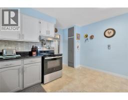 46 GRACE AVENUE - 8