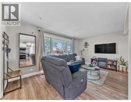 372 CARLING CRESCENT - 11