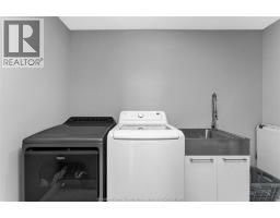 137 GARY AVENUE - 26