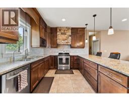 402 COUNTY RD 34 West - 11