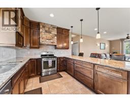 402 COUNTY RD 34 West - 13