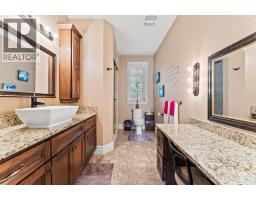 402 COUNTY RD 34 West - 16