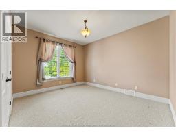 402 COUNTY RD 34 West - 19