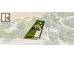 402 COUNTY RD 34 West - 47