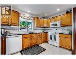 1570 Road 3 East - 9