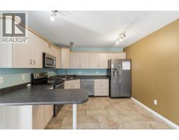 437 MERRILL AVENUE - 10