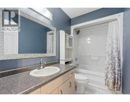 437 MERRILL AVENUE - 13