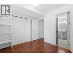 437 MERRILL AVENUE - 20