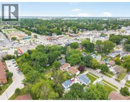 2032 FORD BOULEVARD - 32