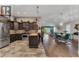 1172 ALLIANCE STREET - 8