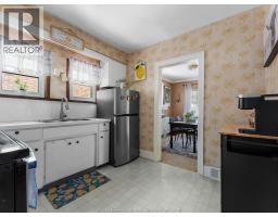 1025 CAMPBELL AVENUE - 13