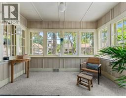 1025 CAMPBELL AVENUE - 5