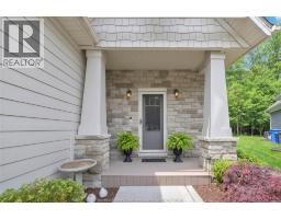 57 RED OAK CRESCENT - 4