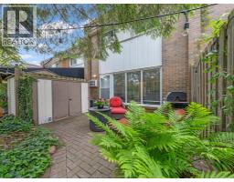 1656 EASTGATE ESTATES UnitNo. 77 - 42
