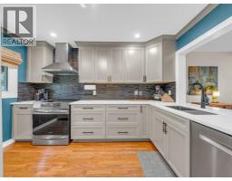 1656 EASTGATE ESTATES UnitNo. 77 - 9