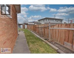 1435 ST. CLAIR AVENUE - 13