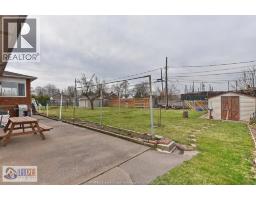 1435 ST. CLAIR AVENUE - 14