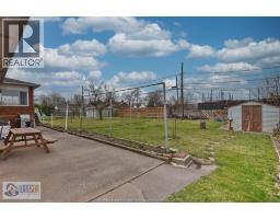 1435 ST. CLAIR AVENUE - 15
