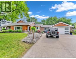 4278 CASGRAIN DRIVE - 44