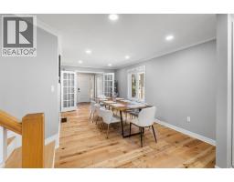 1376 Lakeview AVENUE - 9