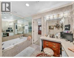 174 CRYSTAL HARBOUR - 24