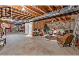 174 CRYSTAL HARBOUR - 32