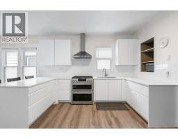 942 Lincoln ROAD - 13