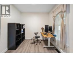 942 Lincoln ROAD - 20
