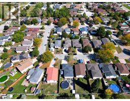 1812 VICKY CIRCLE - 30