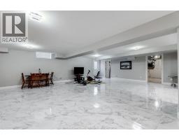 6 Augusta DRIVE - 29