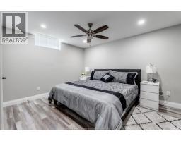 6 Augusta DRIVE - 33
