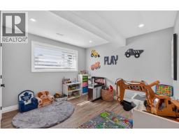 41 Belleview DRIVE - 24