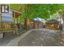 3648 KING - 28