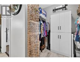 1611 BANWELL ROAD UnitNo. 120 - 21