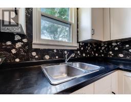 679 Stanley STREET - 9