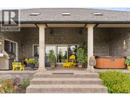 412 COUNTY RD 2 - 41