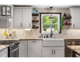 668 County Rd 50 West - 17