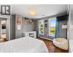 668 County Rd 50 West - 32